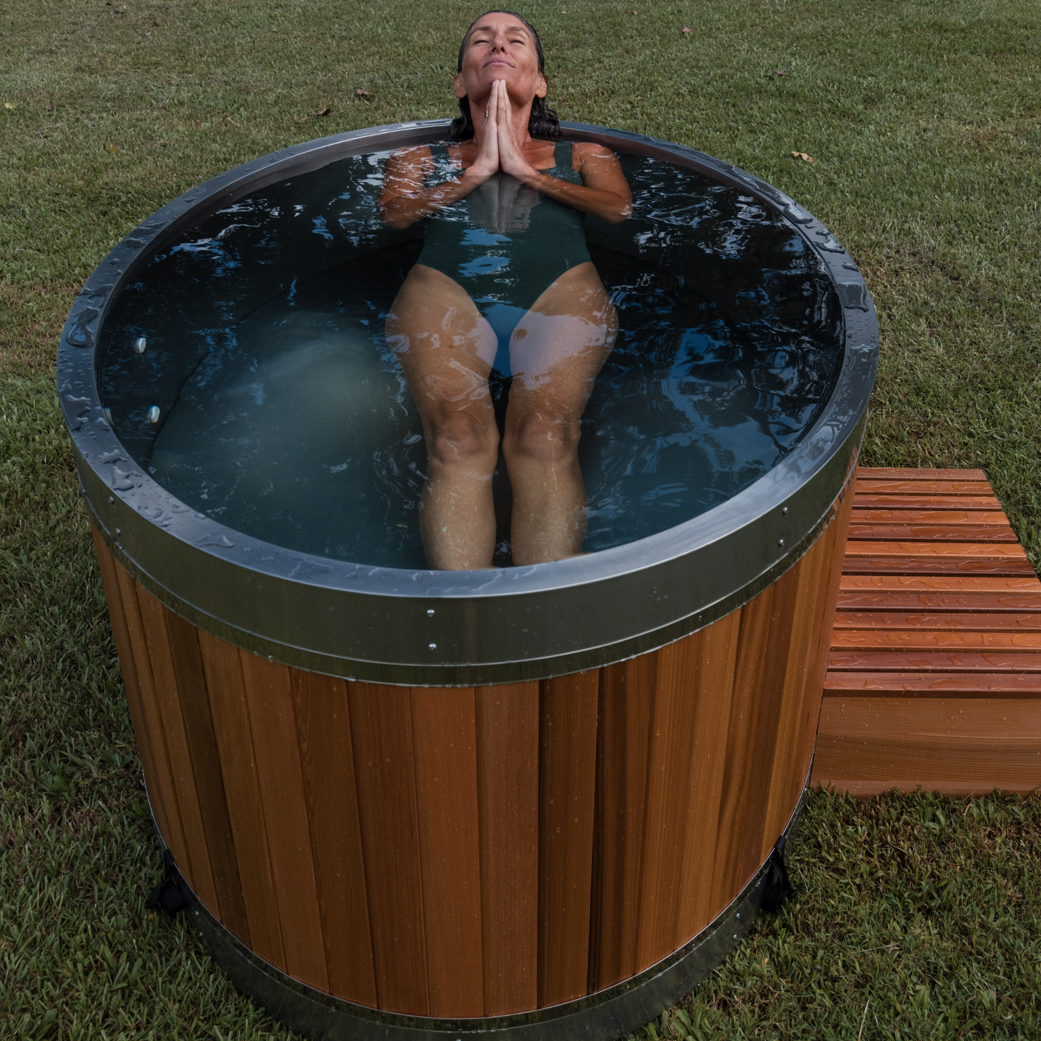 Energiseโข Premium Cedar 2 Person Ice Bath