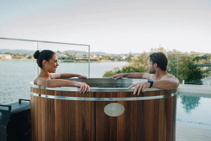 ‍Kiva Rise 2 Person Infrared Sauna & Energise v2.0 Cedar Ice Bath with 1hp Chiller