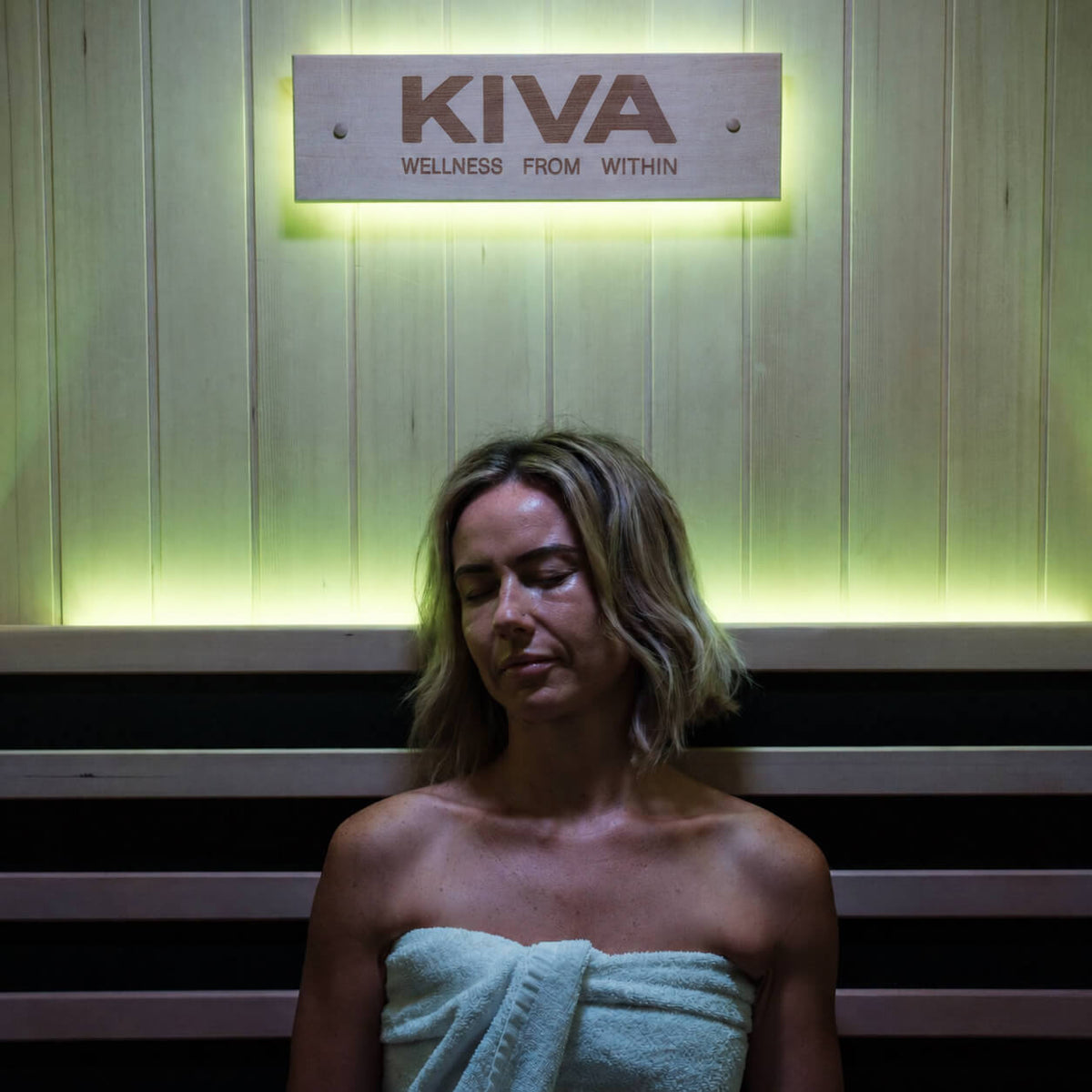 Chromotherapy Lighting & Immersive Sound
